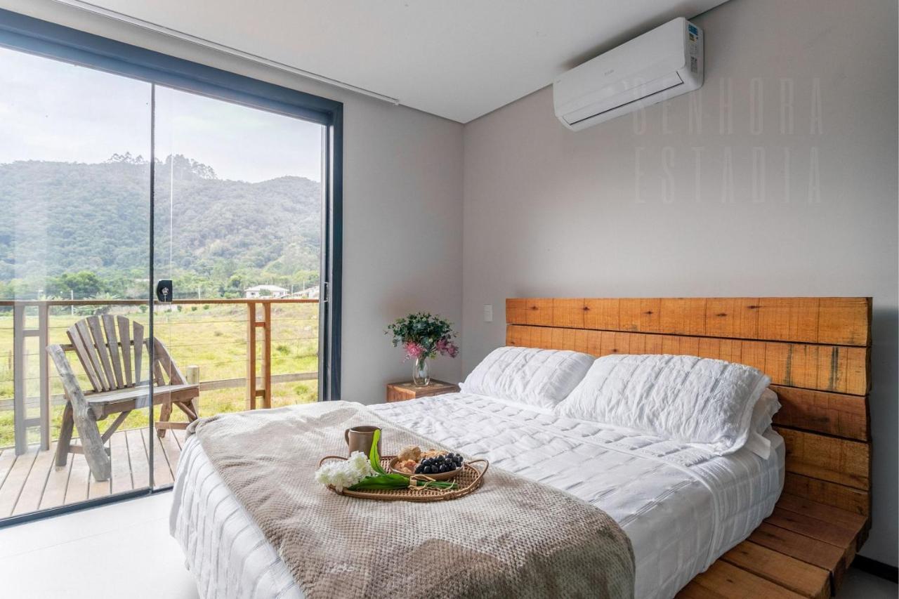 Villas Mornas Espaco De Eventos E Hospedagem Boutique Aguas Mornas Eksteriør bilde